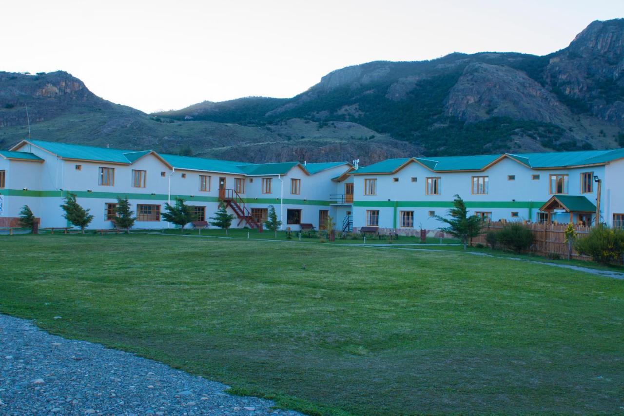 Hostel Pioneros Del Valle El Chalten Exteriér fotografie